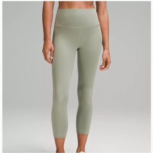 Lululemon Wunder Train Leggings Size 4